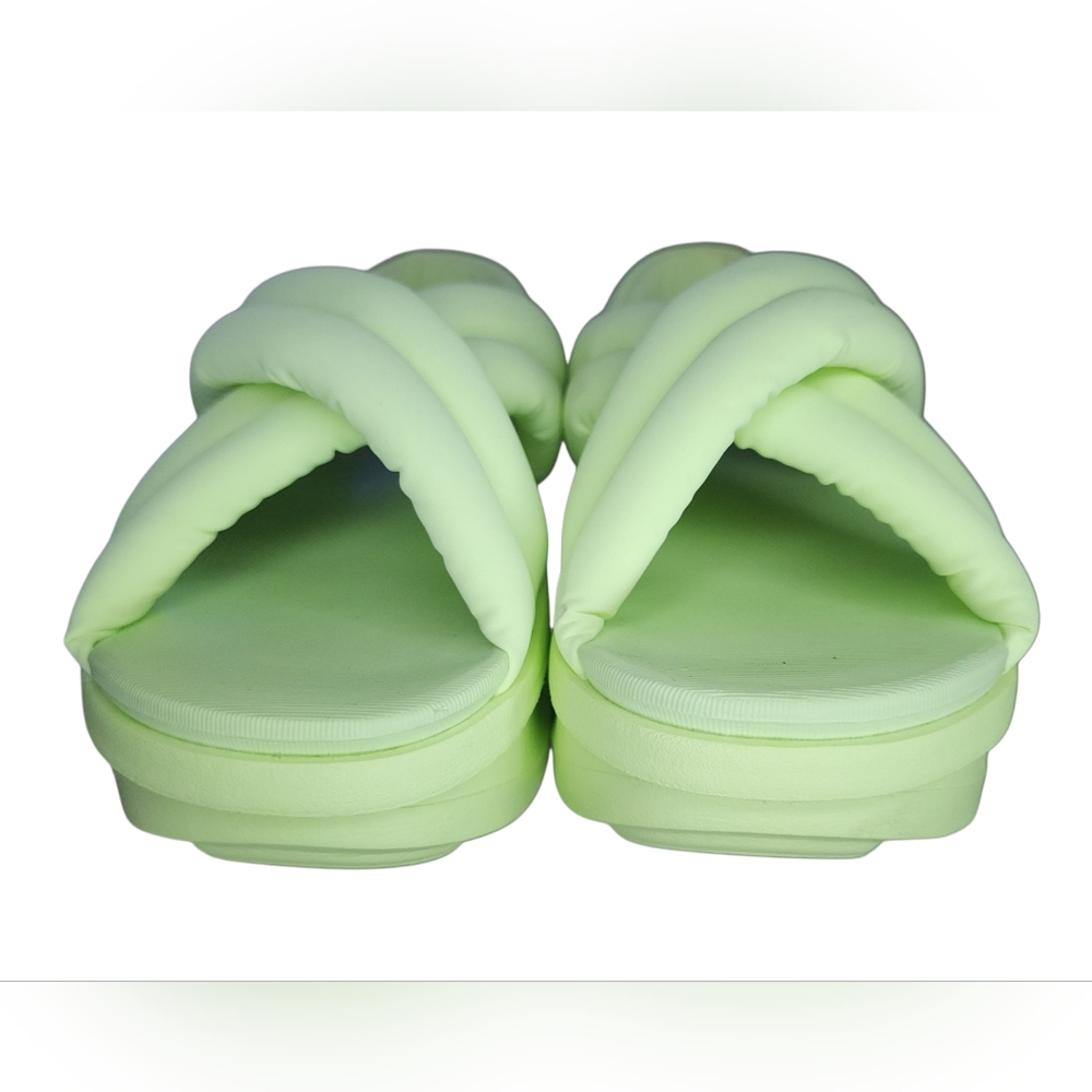 Nike Air Max Isla Sandal 'Barely Volt', Womens 7 - Picture 4 of 9